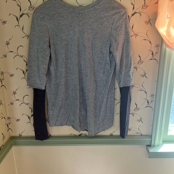 Roi Top - Picture 7 of 7